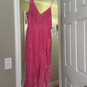 Elegant Pink Lace Mini Dress